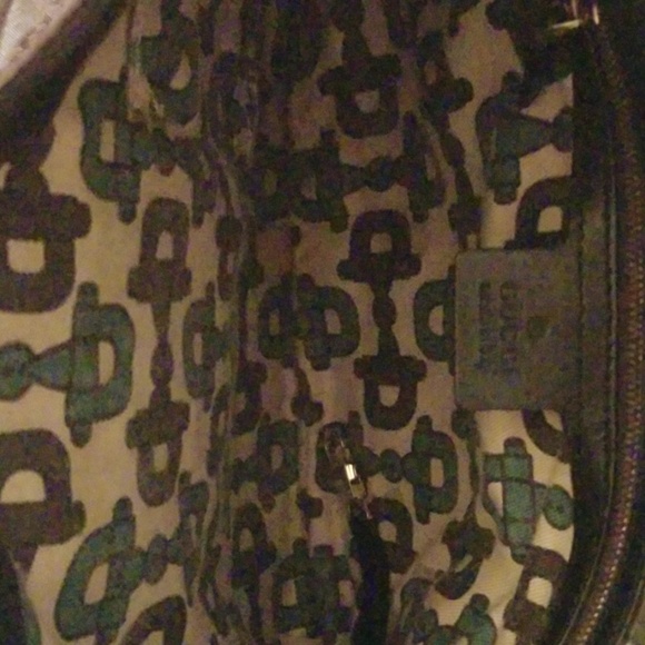 GUCCI Guccissima Embossed Leather Hobo Bag - Picture 5 of 7